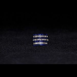 Genuine 2.00 carat Sapphire and Baguette Diamond, set in sterling silver
